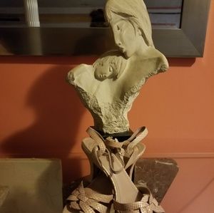 Vince  camuto (sold)